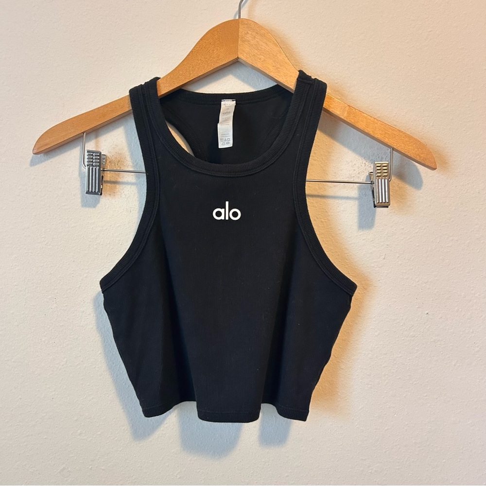 ALO Yoga Women’s Small  Black Tank Top
